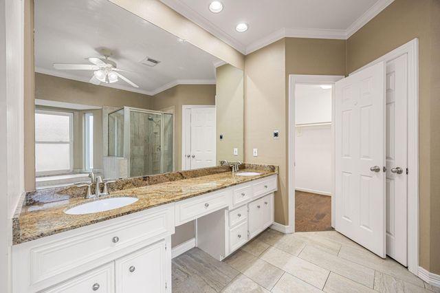 3714 Tree Manor Lane, Kingwood, TX 77345