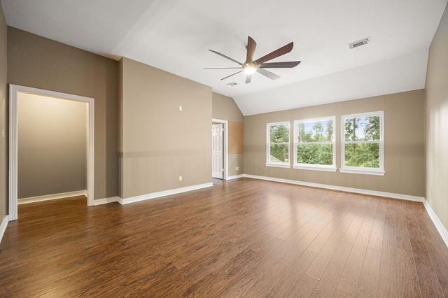 3714 Tree Manor Lane, Kingwood, TX 77345