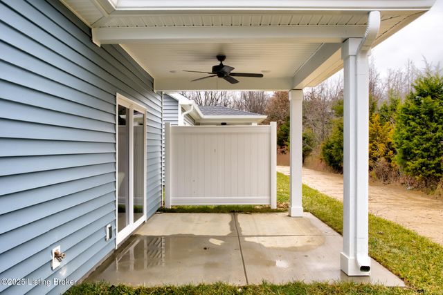 10926 Brookley Dr, Louisville, KY 40229