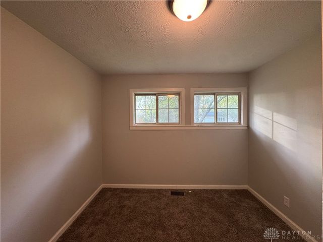 1964 E Skyview Drive, Beavercreek, OH 45432