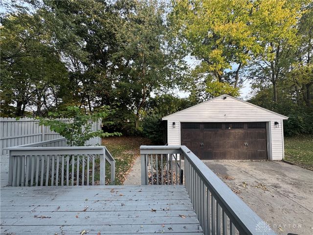 1964 E Skyview Drive, Beavercreek, OH 45432