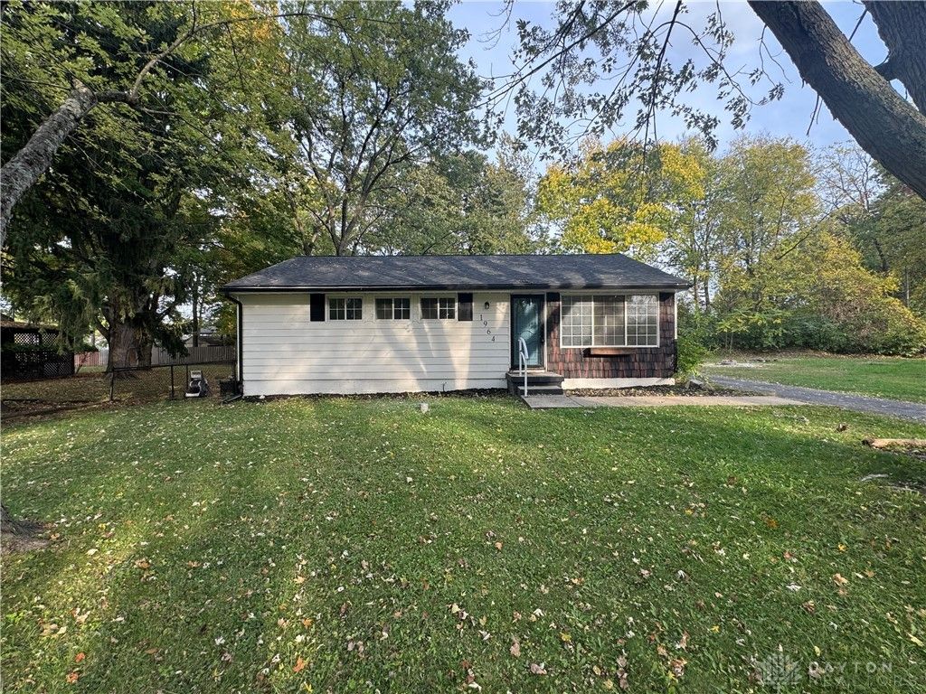 1964 E Skyview Drive, Beavercreek, OH 45432