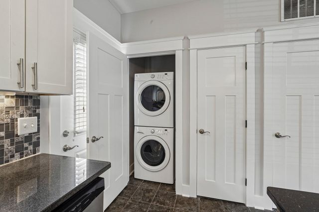 109 Porter TER, Nashville, TN 37206