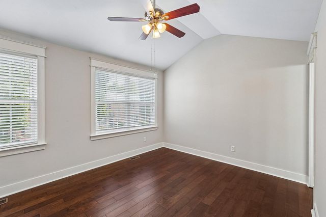 109 Porter TER, Nashville, TN 37206