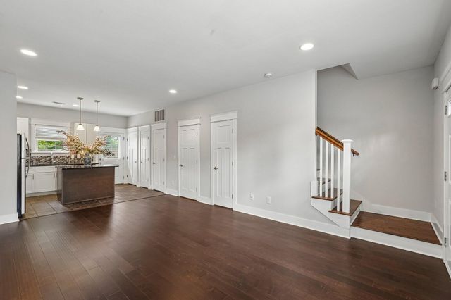 109 Porter TER, Nashville, TN 37206