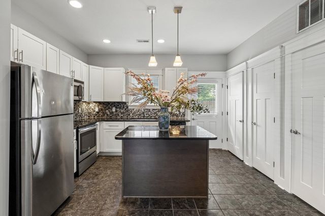 109 Porter TER, Nashville, TN 37206