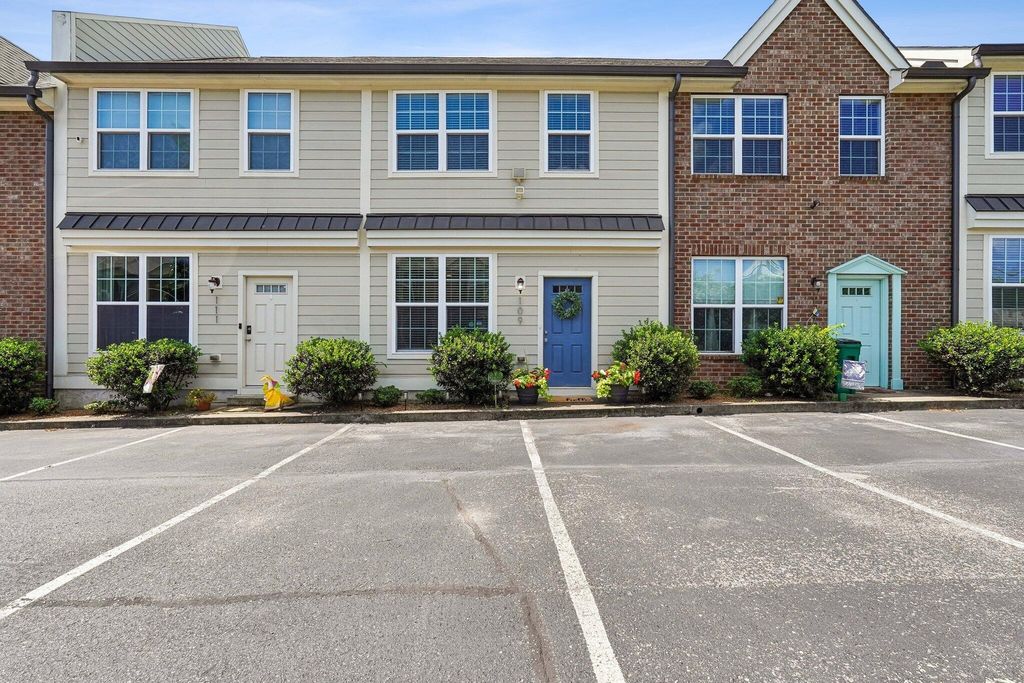 109 Porter TER, Nashville, TN 37206