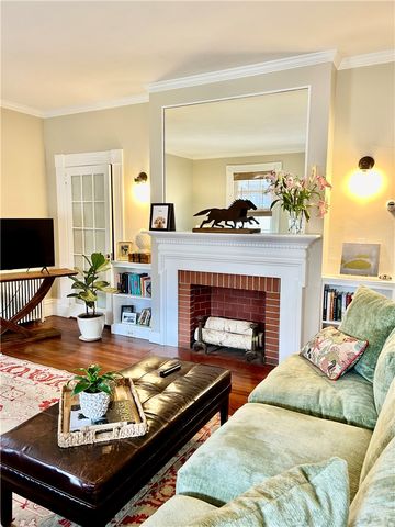 12 Bull Street, Newport, RI 02840