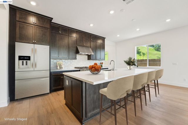 1151 Riverbend Drive, Brentwood, CA 94513
