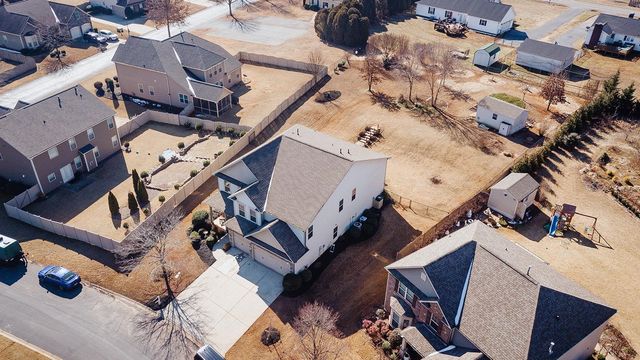 307 Deer Chase Drive, Duncan, SC 29334