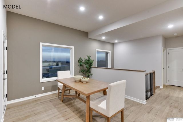 10814 S 221st Avenue, Gretna, NE 68028