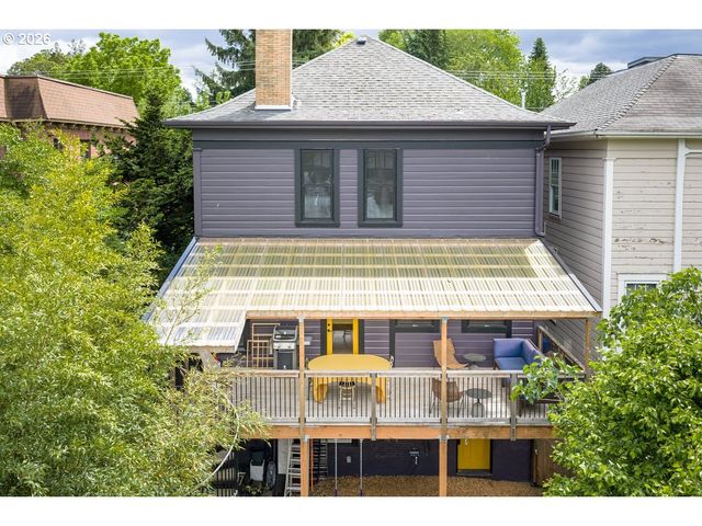 2935 Se YAMHILL St, Portland, OR 97214