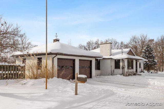 2132 4 Mile Road, Grand Rapids, MI 49525