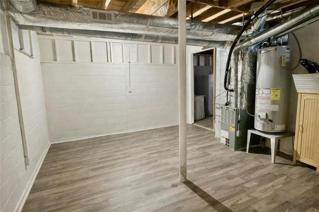 606 Wood Ridge, Woodstock, GA 30189