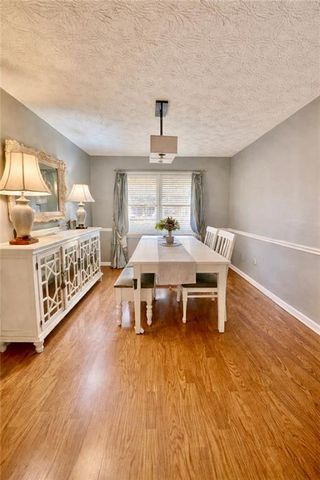 606 Wood Ridge, Woodstock, GA 30189