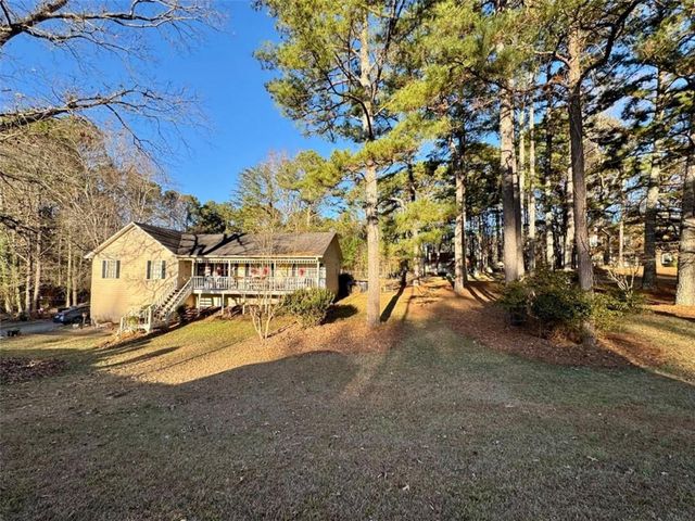 606 Wood Ridge, Woodstock, GA 30189