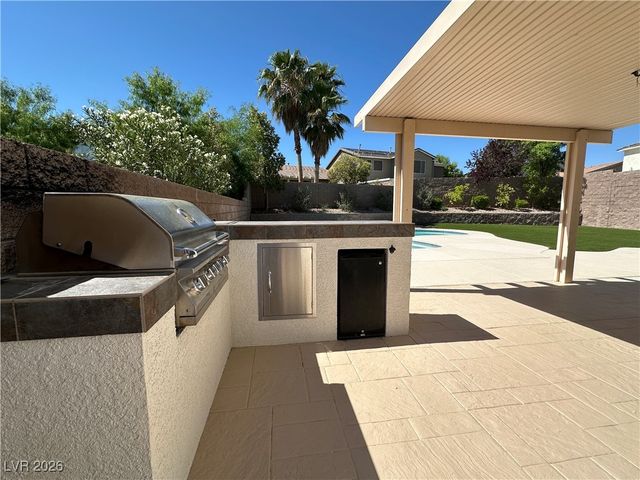 2385 Quintet Avenue, Henderson, NV 89052