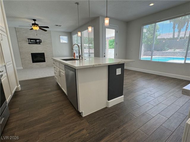 2385 Quintet Avenue, Henderson, NV 89052