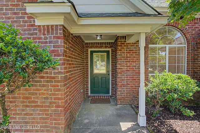 1195 Pendulum Drive, Hernando, MS 38632