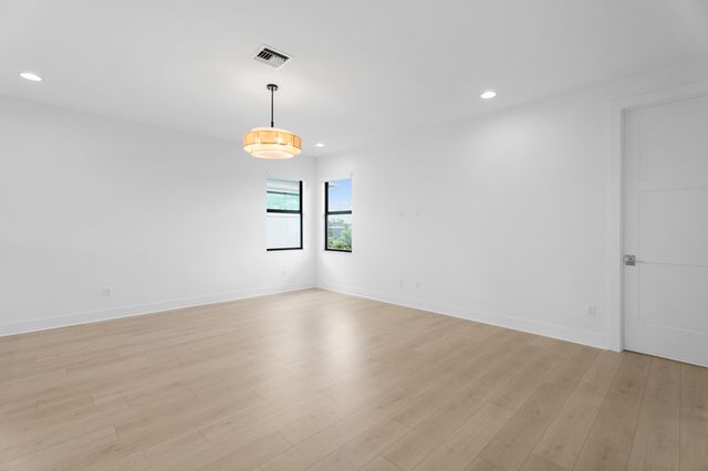 13185 Faberge Place, Palm Beach Gardens, FL 33418