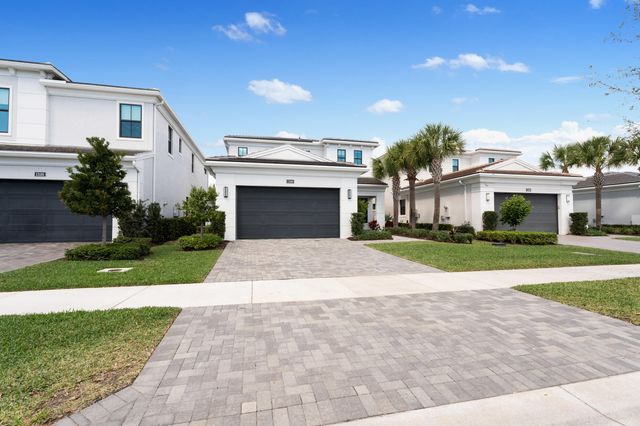 13185 Faberge Place, Palm Beach Gardens, FL 33418