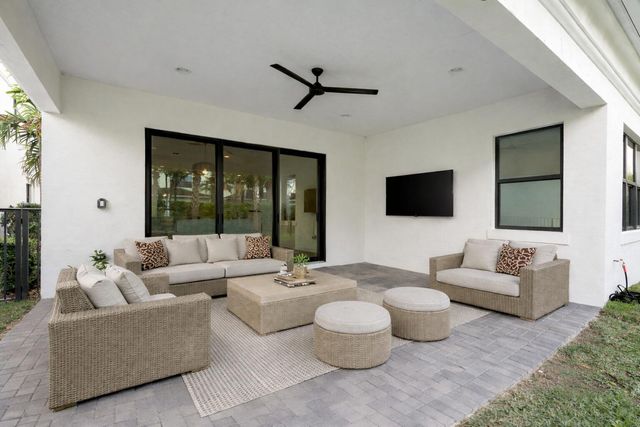 13185 Faberge Place, Palm Beach Gardens, FL 33418