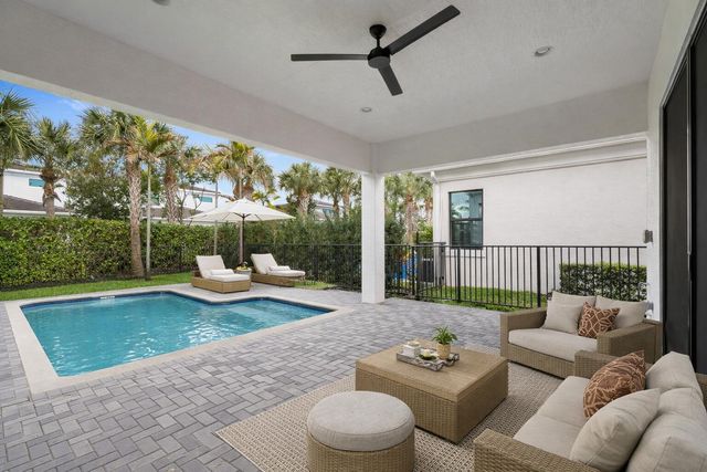 13185 Faberge Place, Palm Beach Gardens, FL 33418