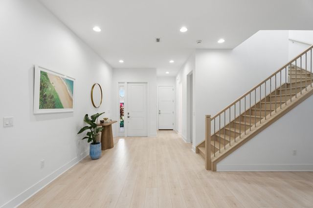 13185 Faberge Place, Palm Beach Gardens, FL 33418