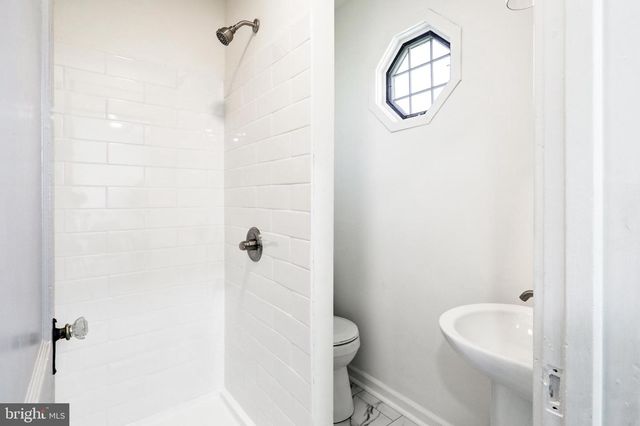 102 MAIN ST, Delta, PA 17314