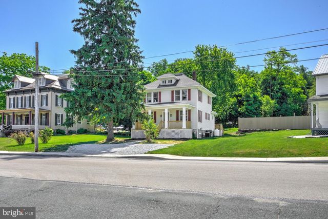 102 MAIN ST, Delta, PA 17314