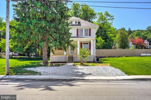 102 MAIN ST, Delta, PA 17314
