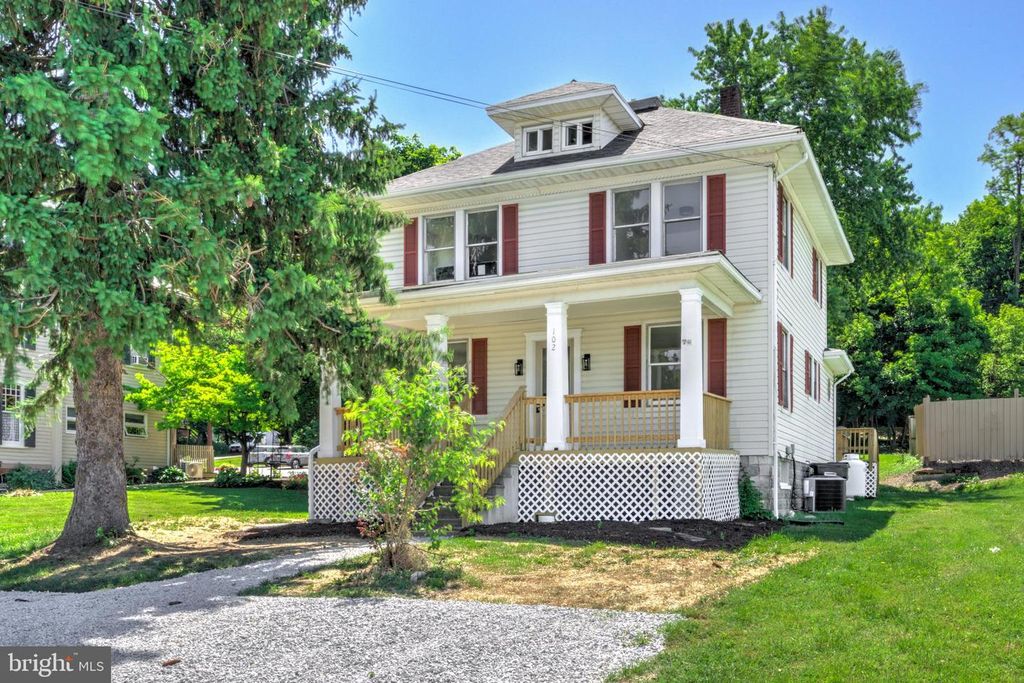102 MAIN ST, Delta, PA 17314