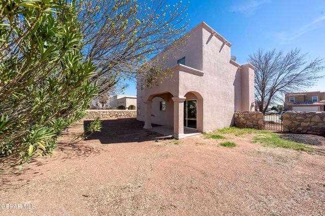 804 BONNIE Court, Santa Teresa, NM 88008