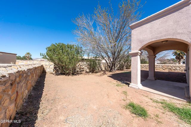 804 BONNIE Court, Santa Teresa, NM 88008