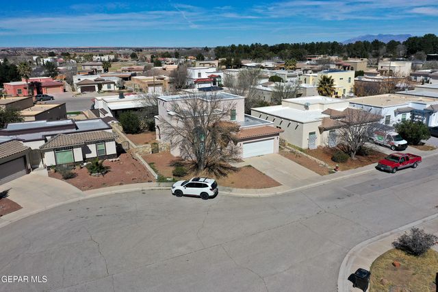 804 BONNIE Court, Santa Teresa, NM 88008