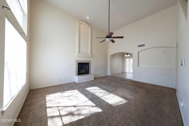 804 BONNIE Court, Santa Teresa, NM 88008