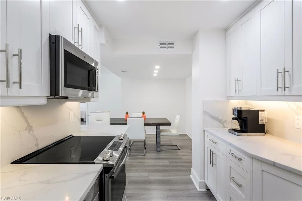 4005 Gulf Shore BLVD N 404, NAPLES, FL 34103 — photo 2