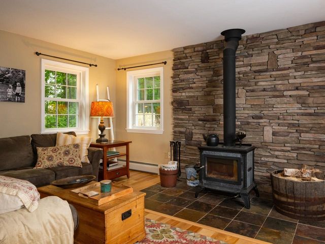 13 Bobolink Circle, Essex, VT 05452
