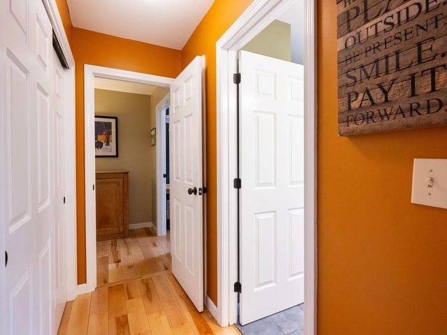 13 Bobolink Circle, Essex, VT 05452