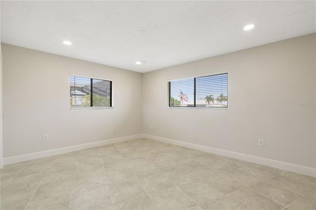 5008 SOUTHSHORE DRIVE, New Port Richey, FL 34652