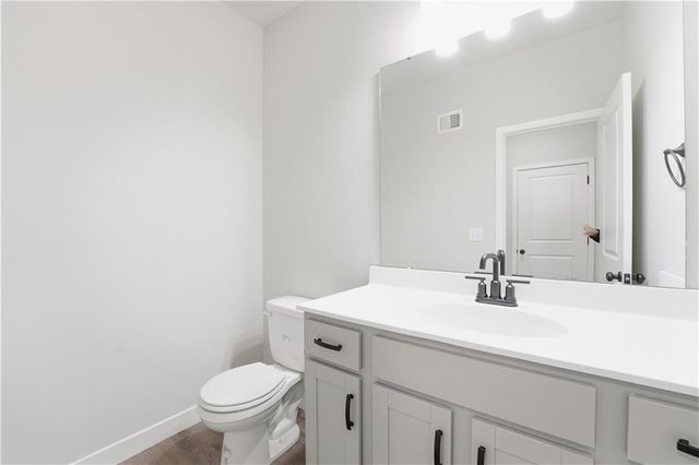 3020 NW 96th Street, Kansas City, MO 64154