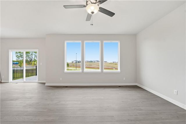 3020 NW 96th Street, Kansas City, MO 64154