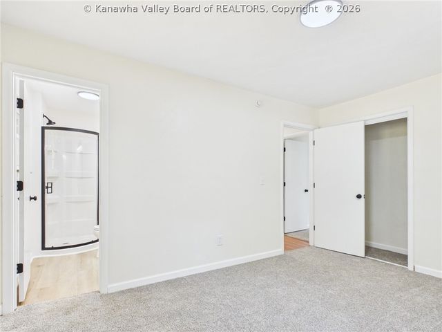 1709 Winding Hills Drive, Charleston, WV 25320