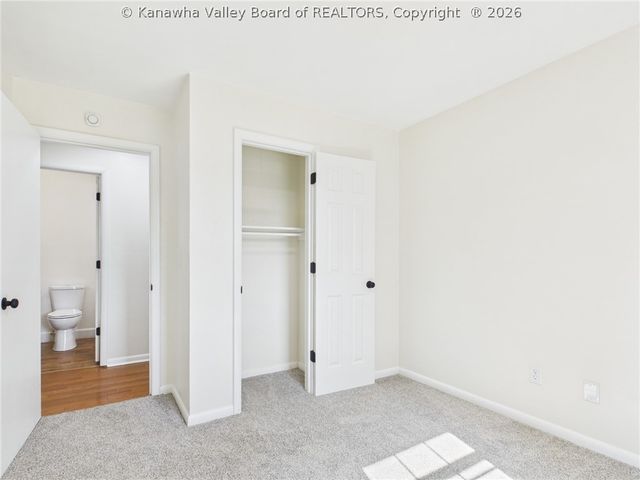 1709 Winding Hills Drive, Charleston, WV 25320