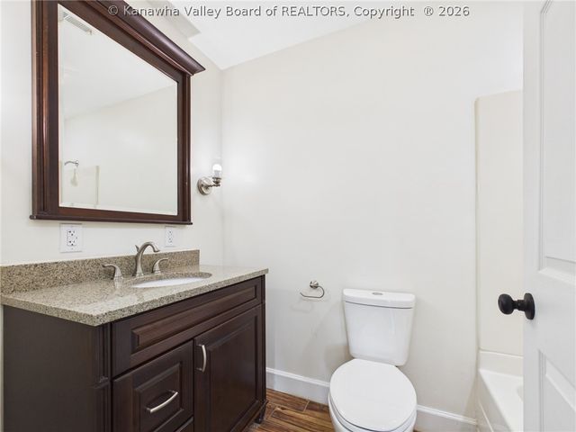 1709 Winding Hills Drive, Charleston, WV 25320