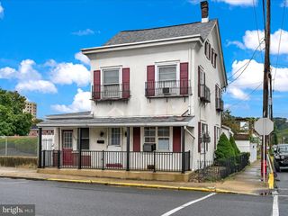 150 W COLUMBIA ST, Schuylkill Haven, PA 17972