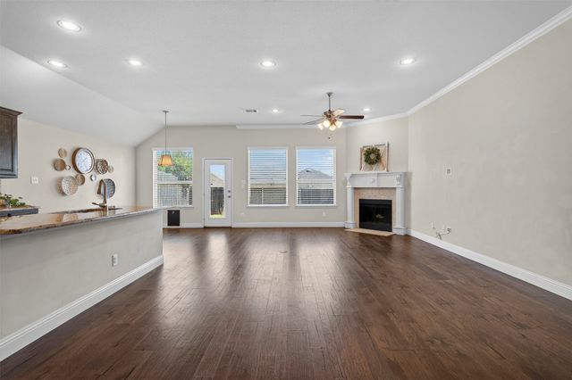 3616 Meadowtrail Lane, Denton, TX 76207