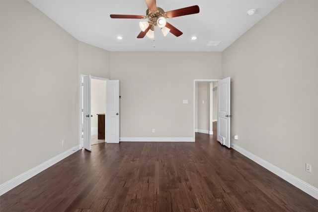 3616 Meadowtrail Lane, Denton, TX 76207