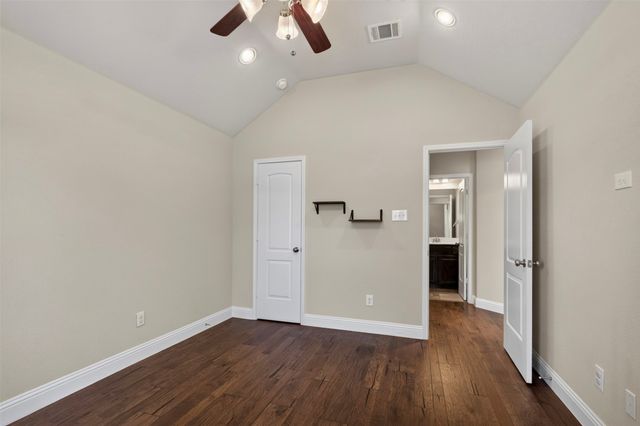 3616 Meadowtrail Lane, Denton, TX 76207