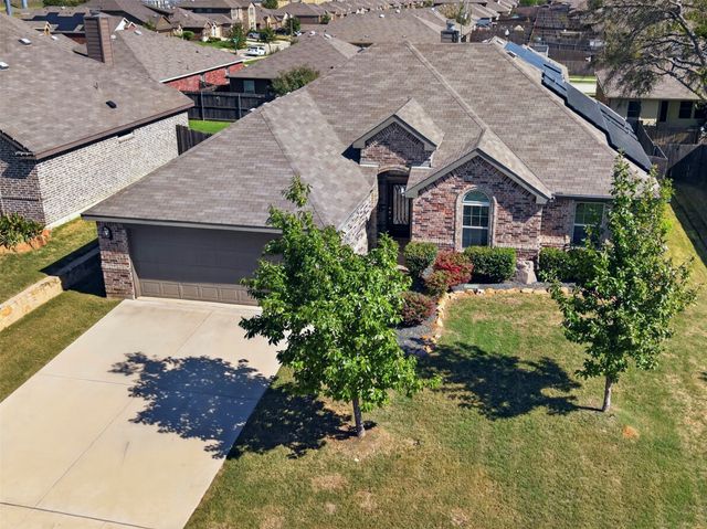 3616 Meadowtrail Lane, Denton, TX 76207